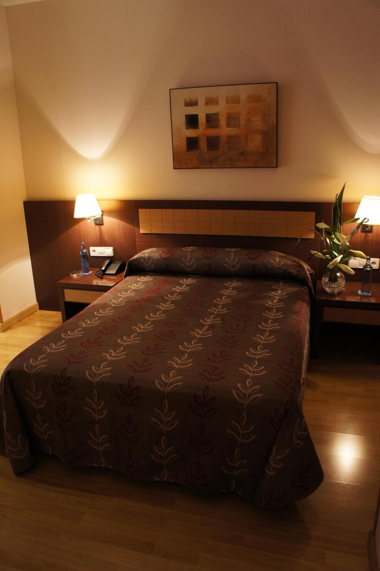 Tch Hotel Lorqui Экстерьер фото