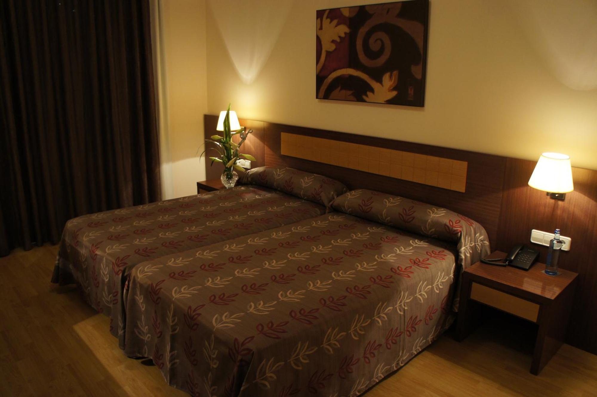 Tch Hotel Lorqui Экстерьер фото